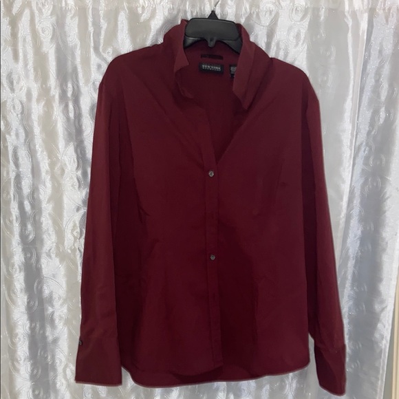 New York & Company Tops - New York & Company Red Button-Up Shirt Women’s Size XL 🔥 YB3